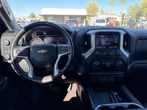 Used 2020 Chevrolet Silverado 2500 LTZ w/ LTZ Plus Package image 22