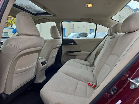 Used 2014 Honda Accord EX image 10