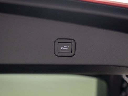 New 2026 Cadillac Lyriq Sport image 31