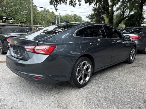 Used 2021 Chevrolet Malibu LT FWD image 5