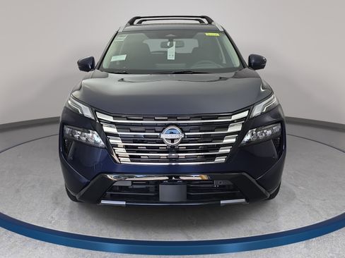New 2026 Nissan Rogue Platinum AWD/4WD image 2