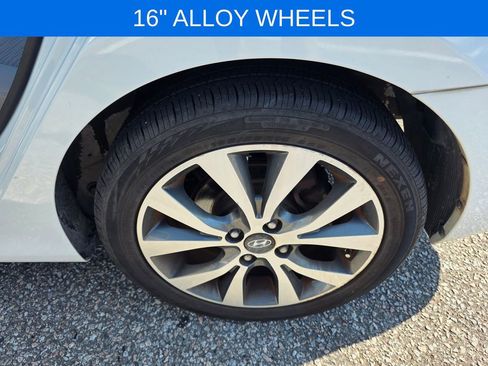 Used 2017 Hyundai Accent Value Edition image 28