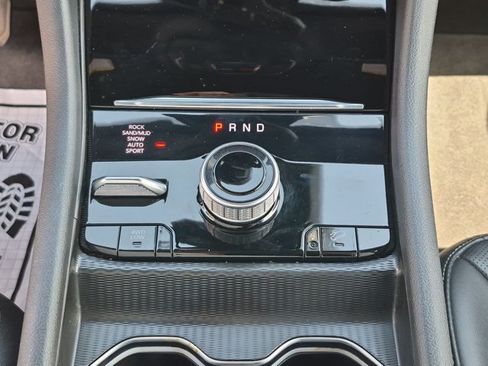 Used 2024 Jeep Grand Cherokee Limited 4xe AWD/4WD image 12