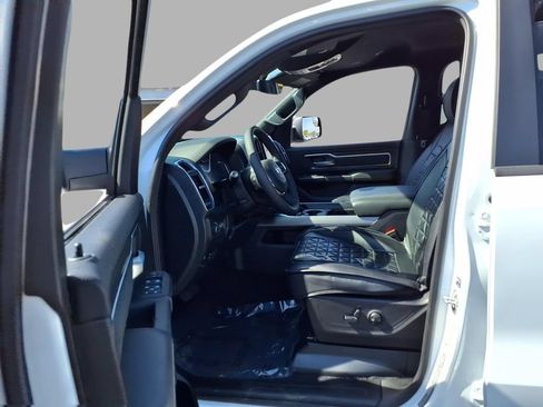 Used 2025 RAM 1500 Big Horn AWD/4WD image 19