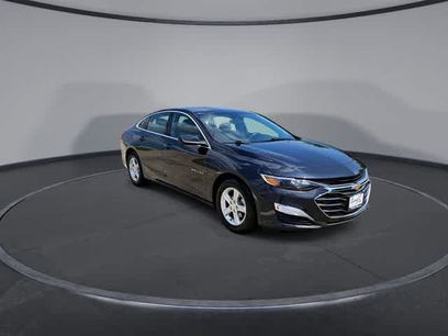 Used 2022 Chevrolet Malibu LS w/ Driver Confidence Package II