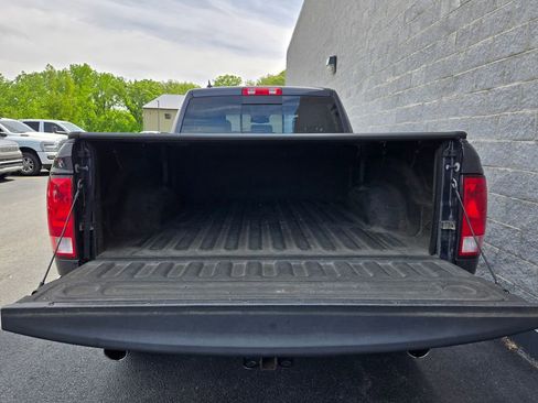 Used 2017 RAM 1500 Big Horn AWD/4WD image 11
