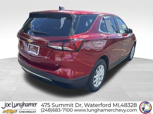 Used 2024 Chevrolet Equinox LT w/ LPO, Floor Liner Package FWD image 3