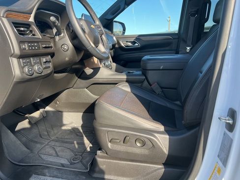 Used 2023 Chevrolet Tahoe High Country image 19
