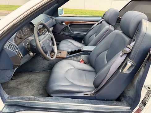 Used 1996 Mercedes-Benz SL 320 image 22