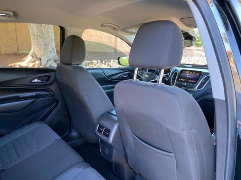 Used 2024 Chevrolet Equinox LT FWD image 50