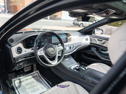Used 2019 Mercedes-Benz S 560 4MATIC Sedan image 13