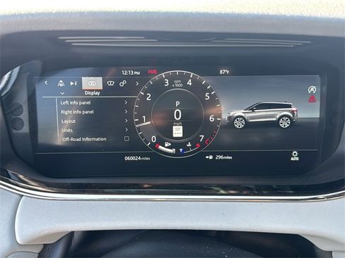 Used 2020 Land Rover Range Rover Evoque R-Dynamic SE image 21