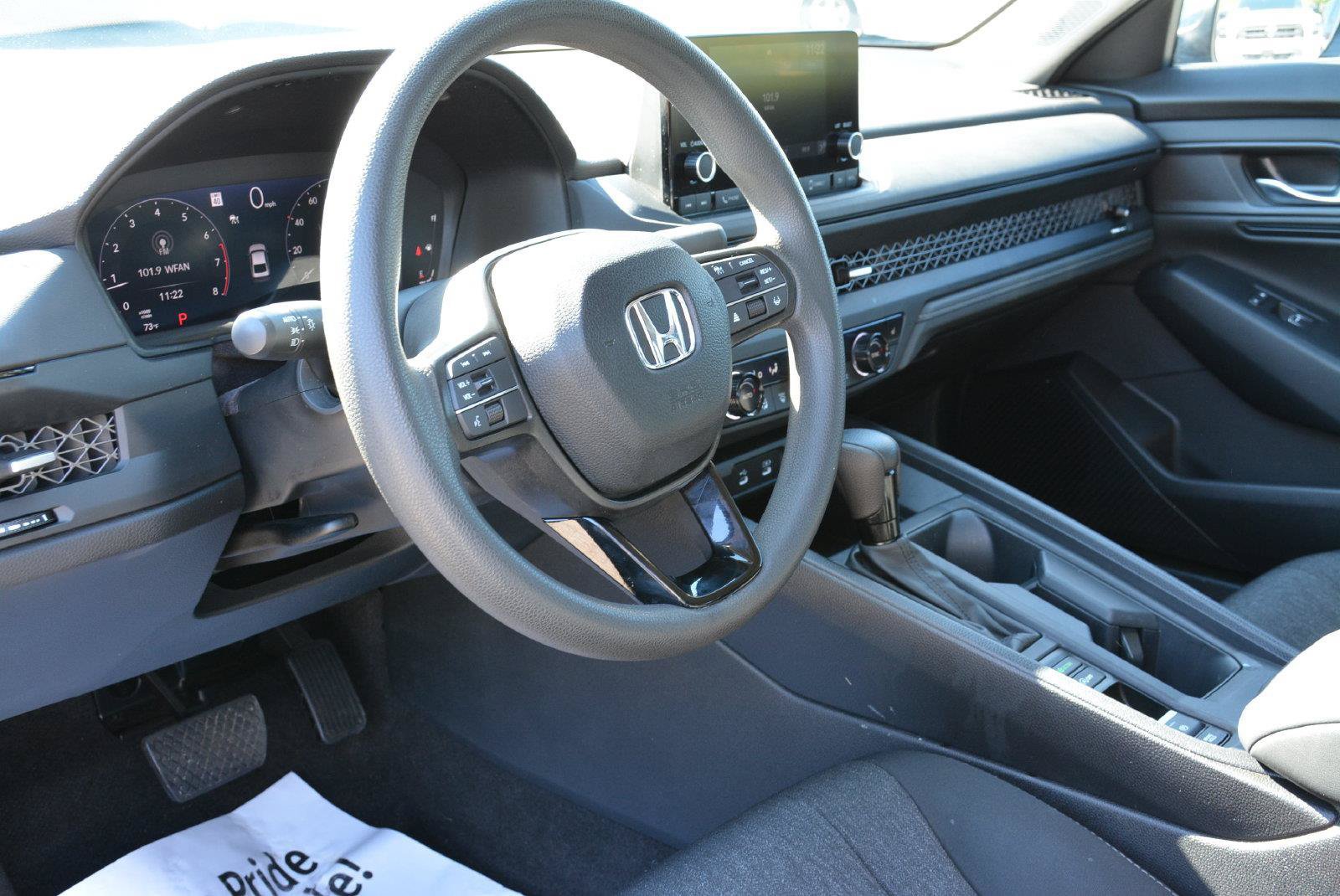 Used 2024 Honda Accord EX image 9