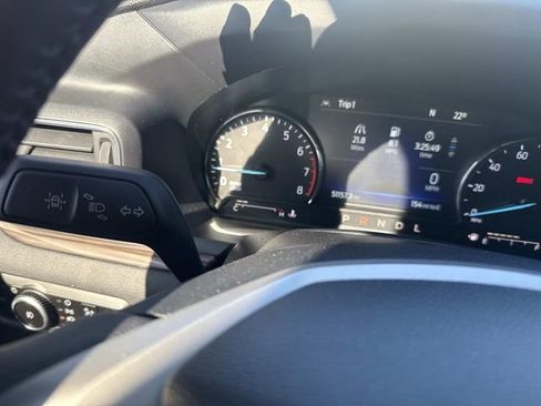 Used 2023 Ford Explorer Limited w/ Limited Technology Package image 39