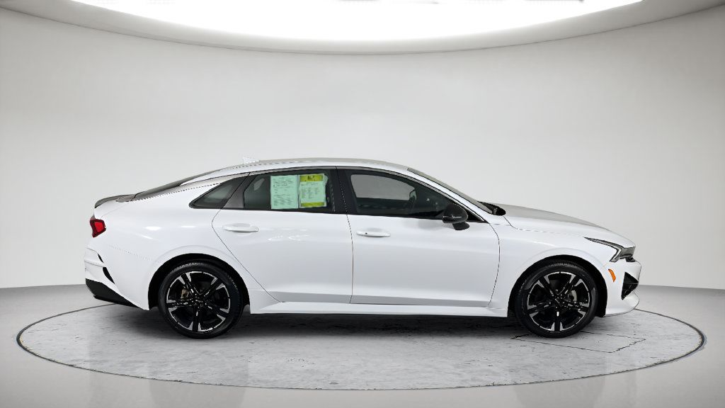 Used 2024 Kia K5 GT-Line w/ GT-Line Premium Package FWD image 6