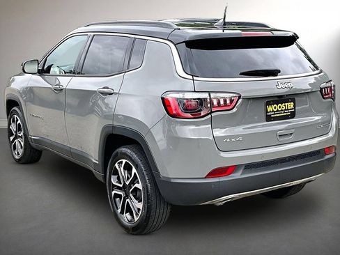 Used 2023 Jeep Compass Limited AWD/4WD image 4