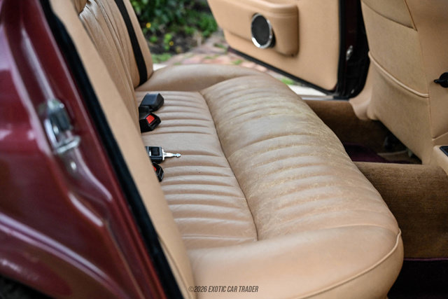 Used 1987 Jaguar XJ6 RWD image 34