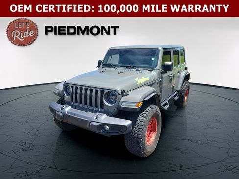 Used 2025 Jeep Gladiator Sport AWD/4WD image 1