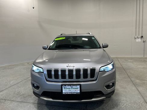 Used 2020 Jeep Cherokee Limited w/ Trailer Tow Group AWD/4WD image 3