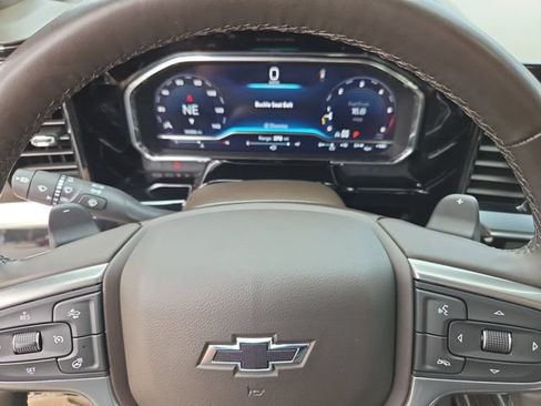 Certified 2025 Chevrolet Silverado 1500 LT Trail Boss w/ LT Trail Boss Premium Package AWD/4WD image 25