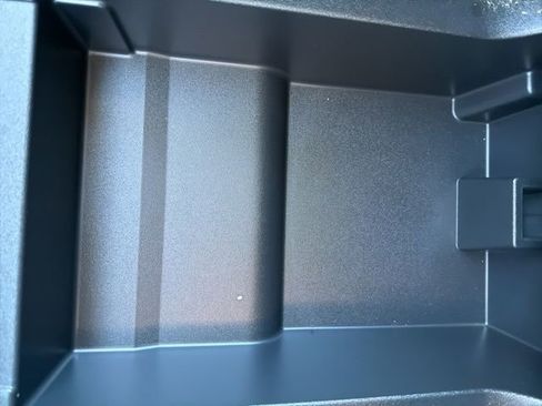 Used 2024 Ford F150 XLT w/ Tow/Haul Package image 38