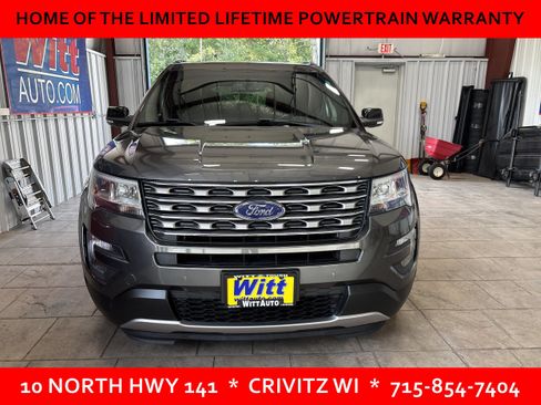 Used 2016 Ford Explorer XLT w/ Equipment Group 202A AWD/4WD image 2