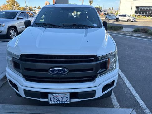 Used 2018 Ford F150 XLT w/ Equipment Group 302A Luxury RWD image 4