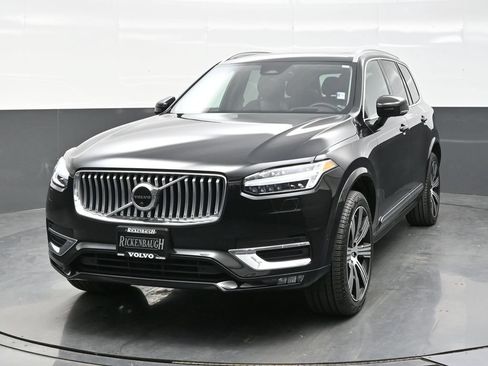 Used 2023 Volvo XC90 B6 Ultimate w/ Protection Package Premier AWD/4WD image 2