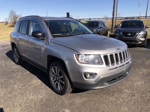 Used 2016 Jeep Compass Sport w/ Power Value Group image 7
