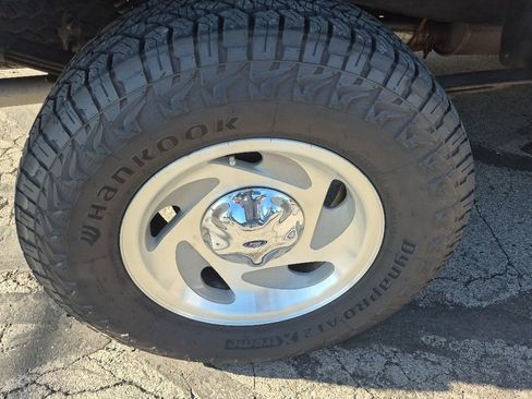 Used 1998 Ford F150 XLT AWD/4WD image 9