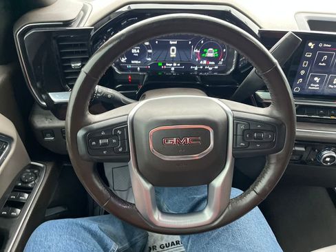 Used 2022 GMC Sierra 1500 SLT w/ Max Trailering Package image 10