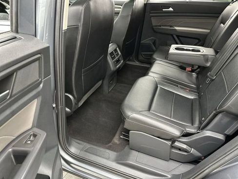 Used 2022 Volkswagen Atlas SEL AWD/4WD image 23