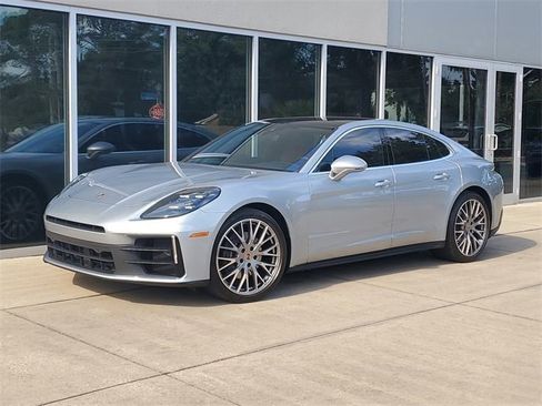 Certified 2024 Porsche Panamera image 1