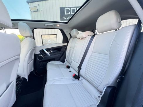 Used 2020 Land Rover Discovery Sport S image 10