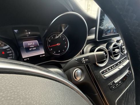 Used 2019 Mercedes-Benz GLC 300 image 19