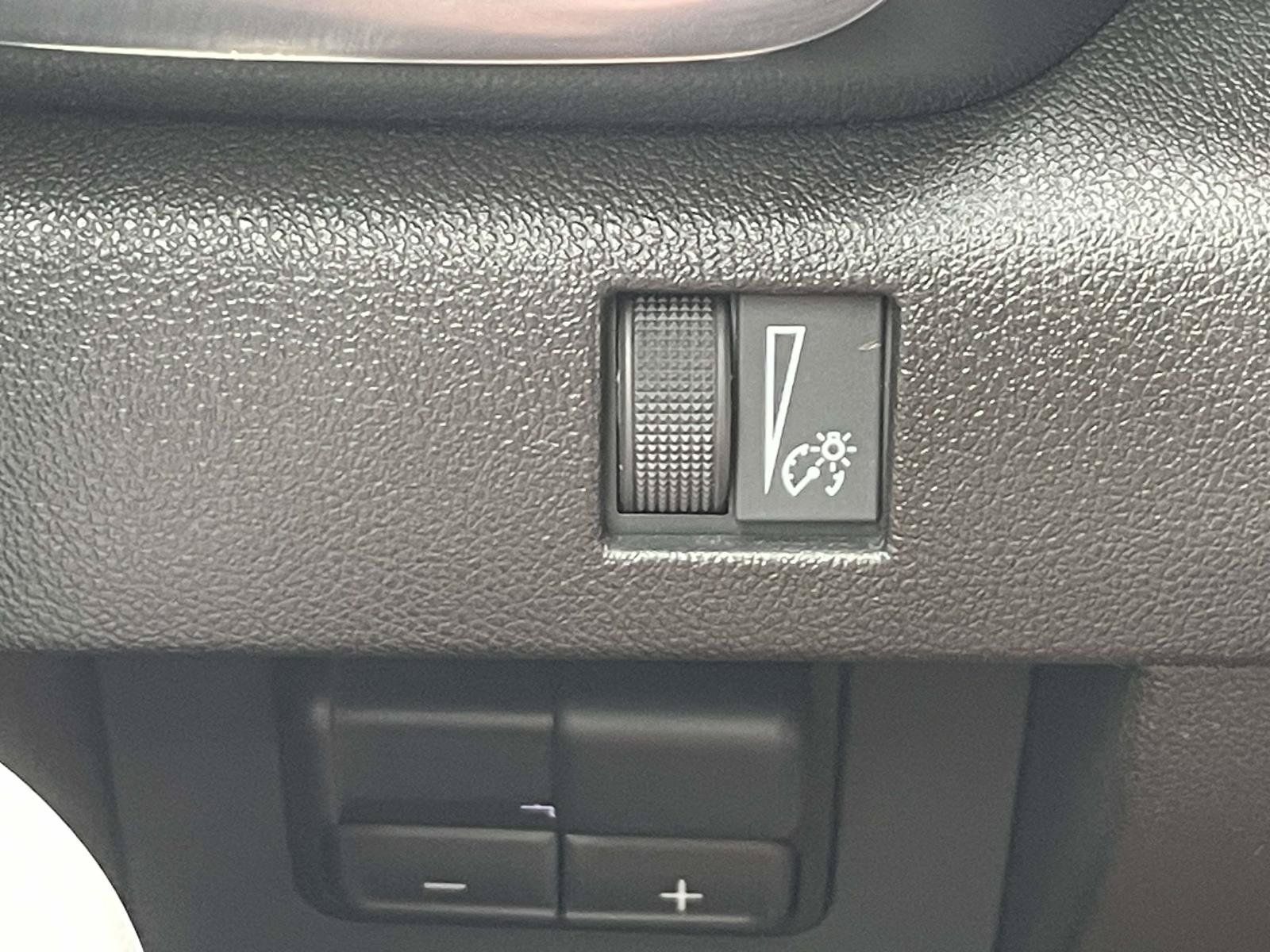 Certified 2024 GMC Canyon AT4X AWD/4WD image 32