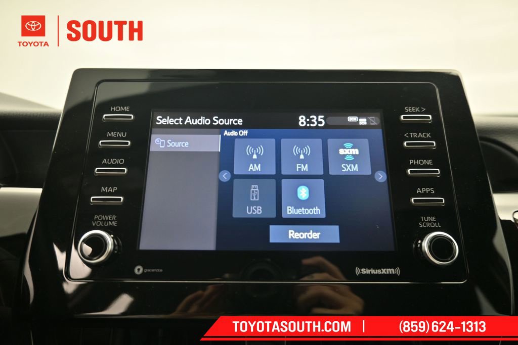 Used 2021 Toyota Camry SE FWD image 15