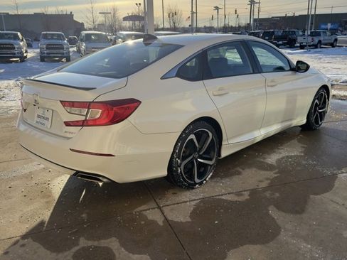Certified 2022 Honda Accord Sport image 3