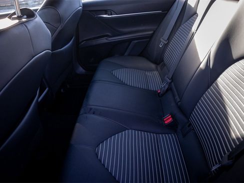 Used 2023 Toyota Camry SE image 27