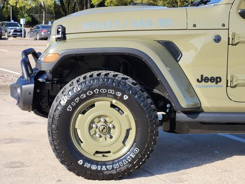 New 2026 Jeep Gladiator Willys AWD/4WD image 8
