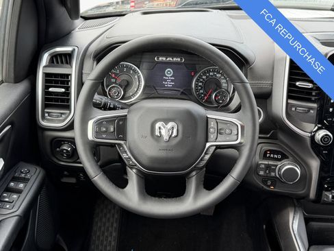 Used 2025 RAM 1500 Big Horn AWD/4WD image 12
