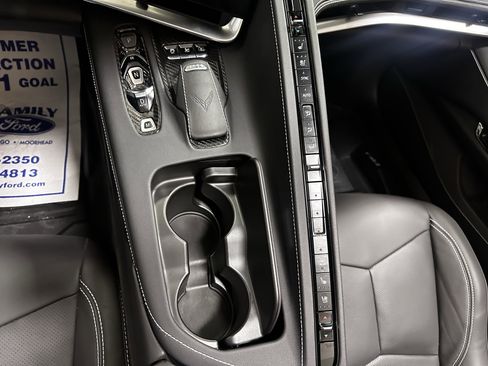 Used 2025 Chevrolet Corvette Stingray Preferred Conv w/ Z51 Performance Package image 22