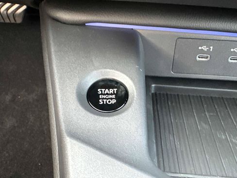 New 2026 Nissan Sentra SV w/ SV Convenience Package FWD image 36