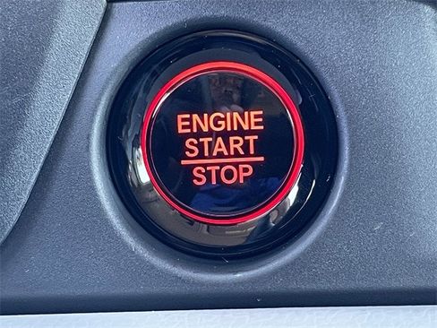 New 2025 Honda Pilot Touring image 22