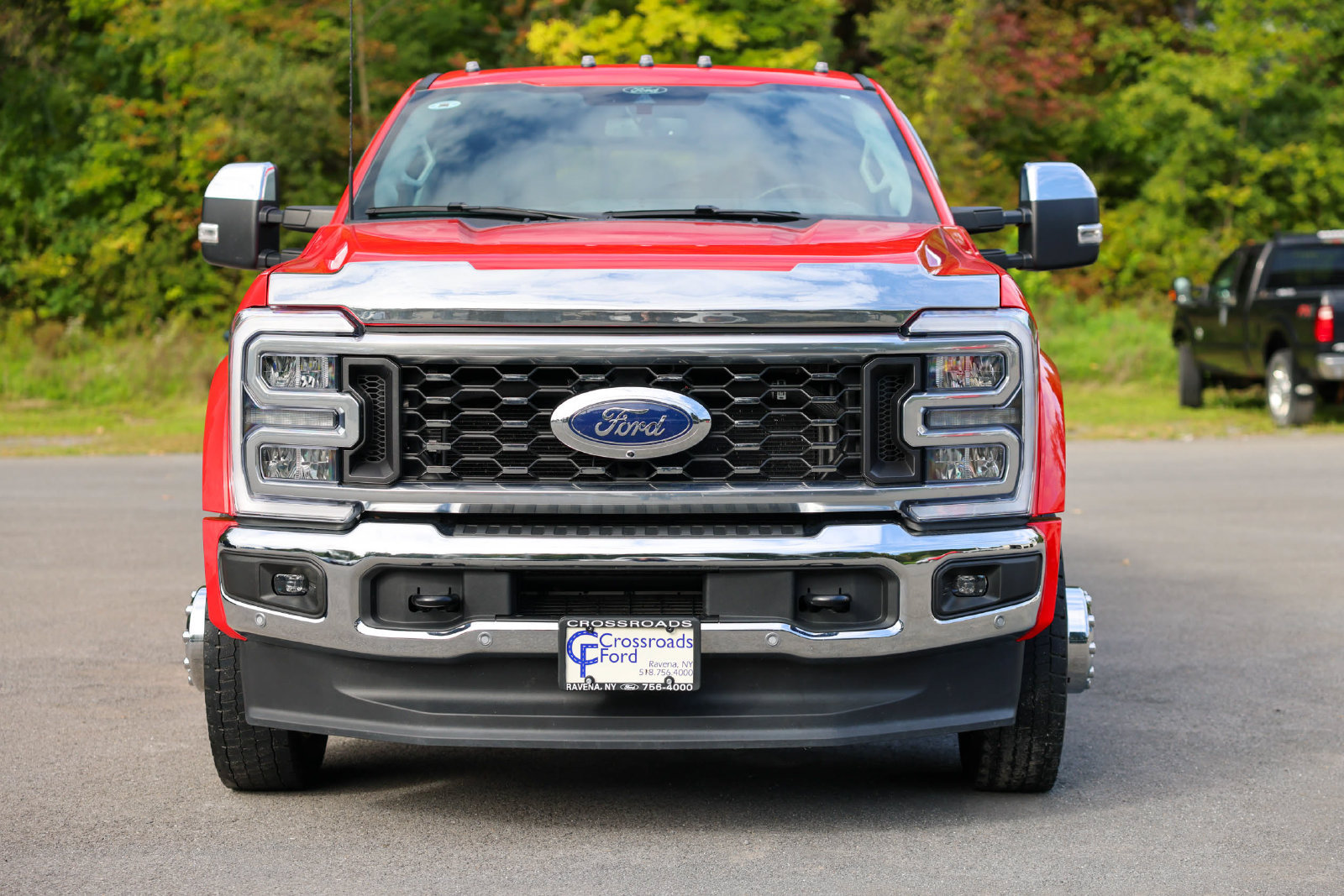 Used 2025 Ford F450 Lariat w/ Lariat Ultimate Package AWD/4WD image 2