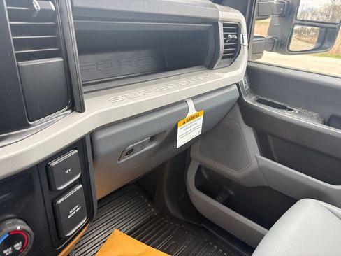 New 2026 Ford F450 XL w/ XL Chrome Package AWD/4WD image 16