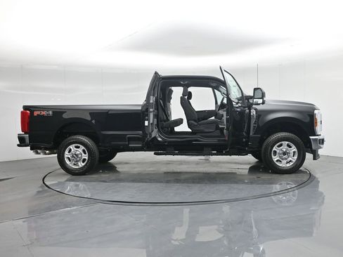 New 2026 Ford F350 XLT w/ FX4 Off-Road Package image 4