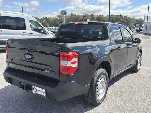 New 2026 Ford Maverick XL w/ Equipment Group 101A AWD/4WD image 5