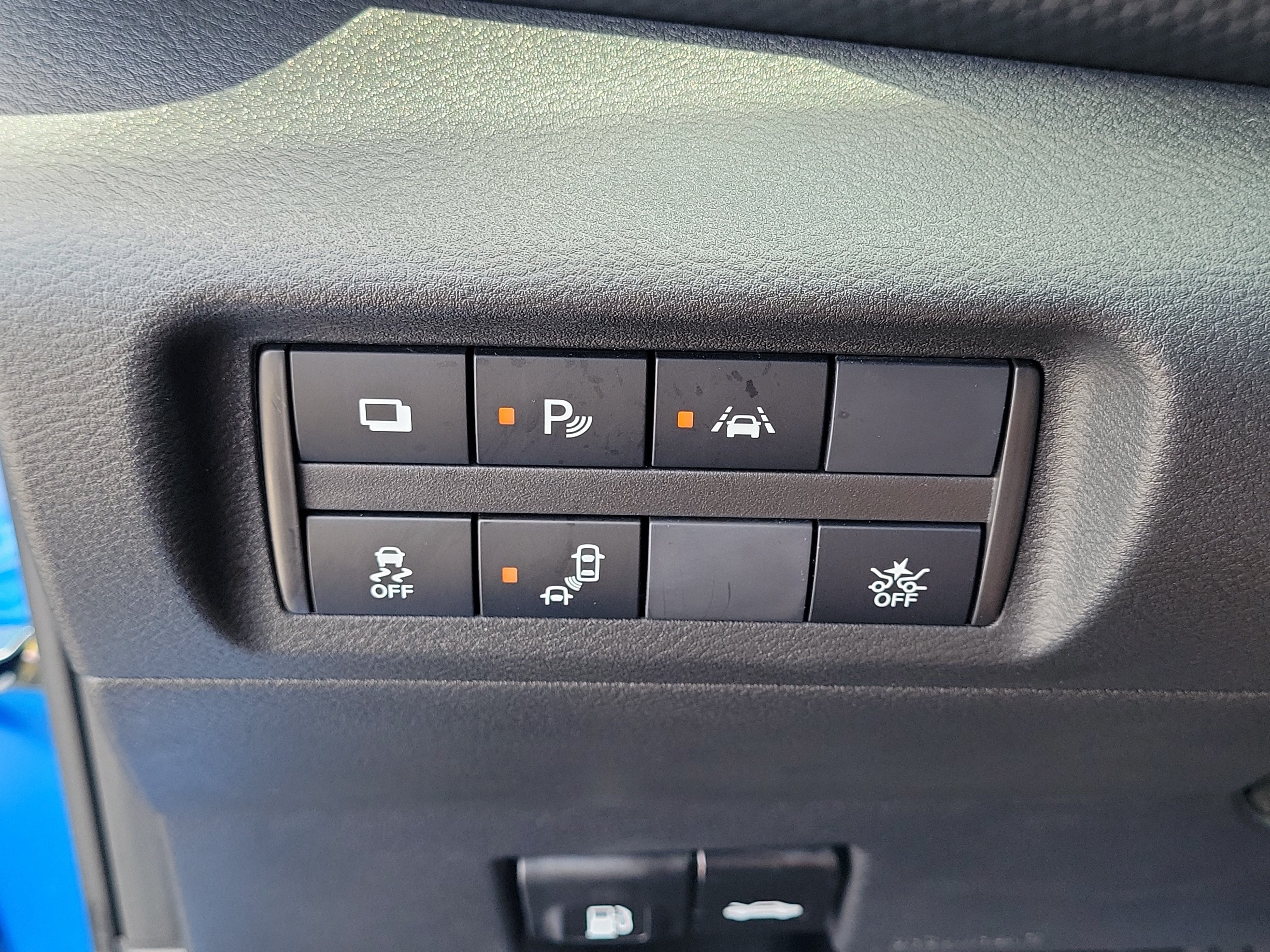 Certified 2025 Nissan Kicks Play S FWD image 22