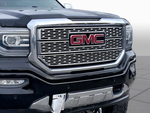 Used 2018 GMC Sierra 1500 Denali RWD image 26